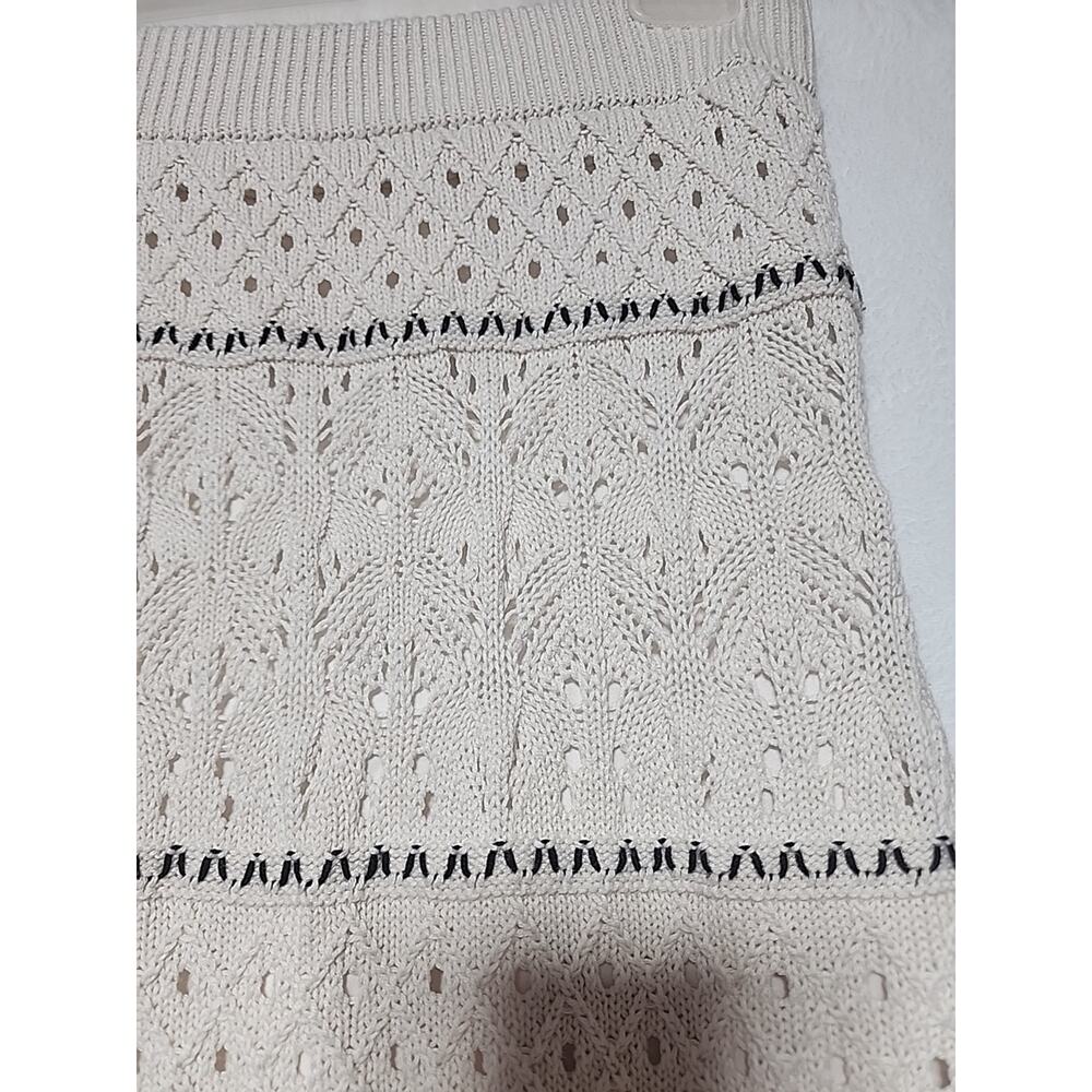 Olive & Oak Cream and Black Midi skirt with top - Picture 7 of 16